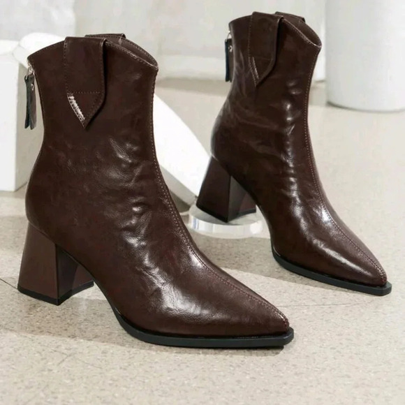 Fashion Chunky Heel Pointed Toe Back Zipper Chelsea Ankle Boots - Picture 3 of 6
